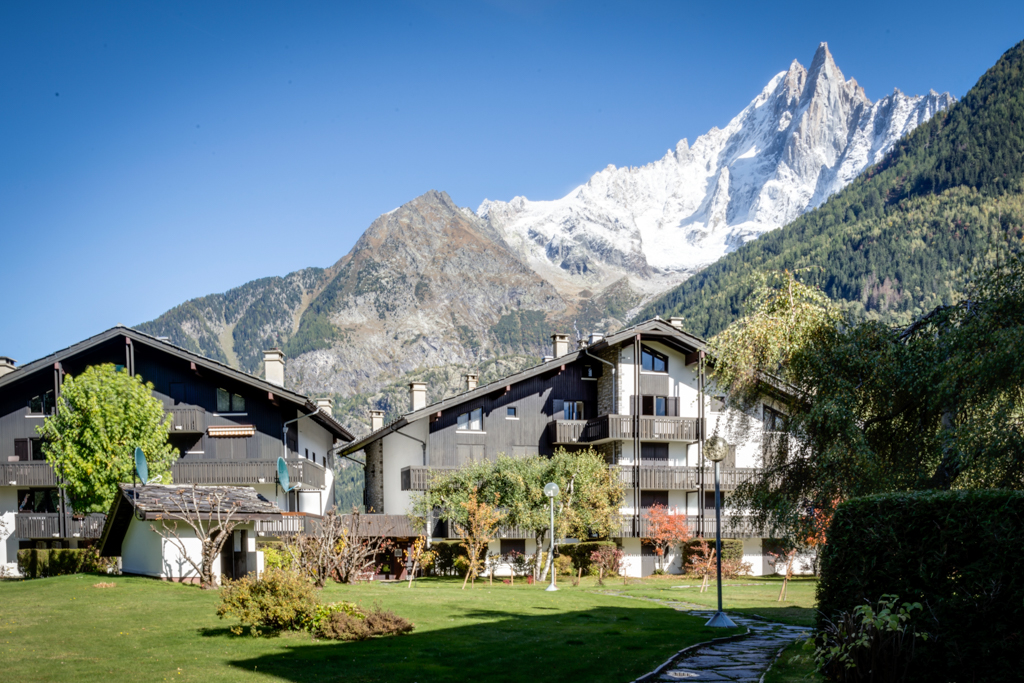 Champraz_Ten80 Holidays