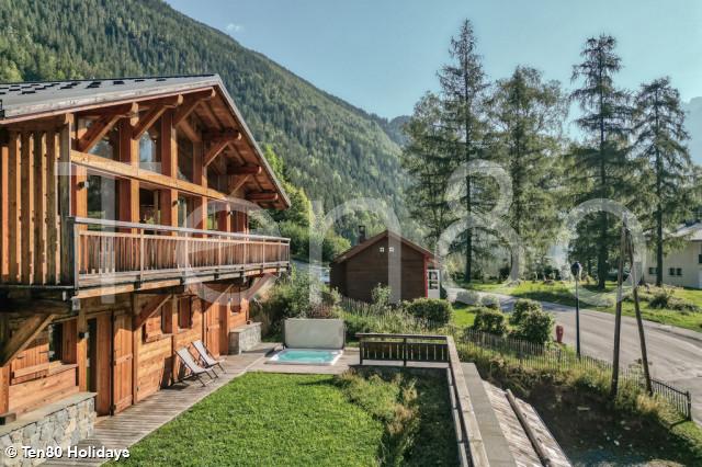 Chalet Hupa Ten80holidays 