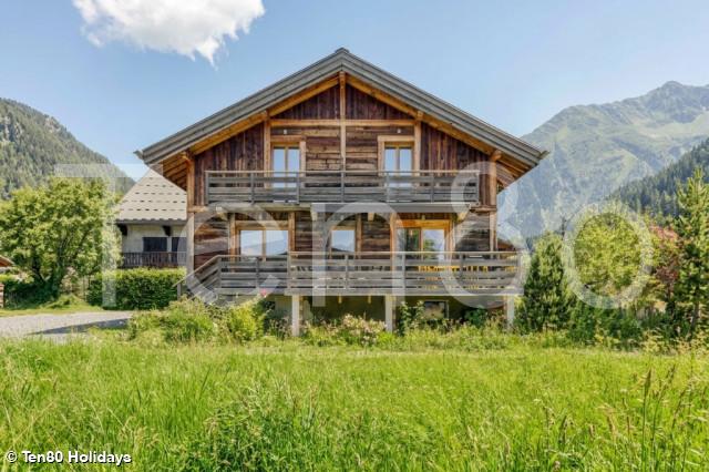 Chalet Follette_Ten80 Holidays 