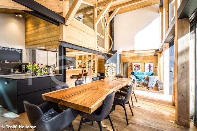 Chalet Maple Leaf_Ten80 Holidays 