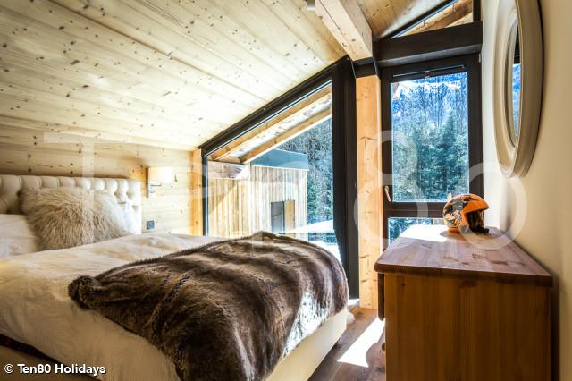 Chalet Maple Leaf_Ten80 Holidays 