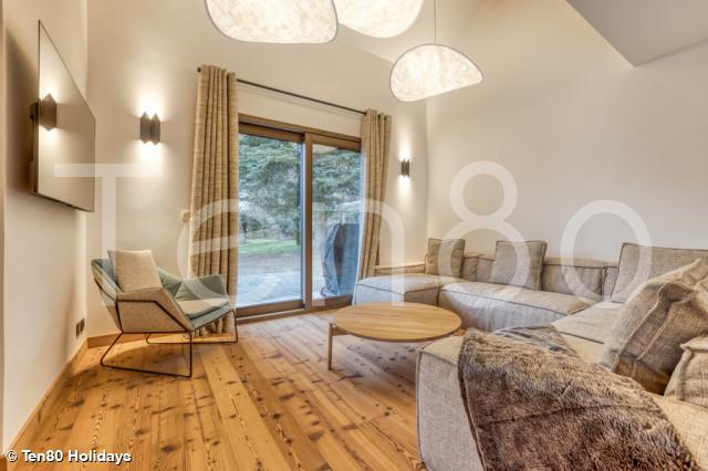 Chalet Le Savoy_Ten80 Holidays 