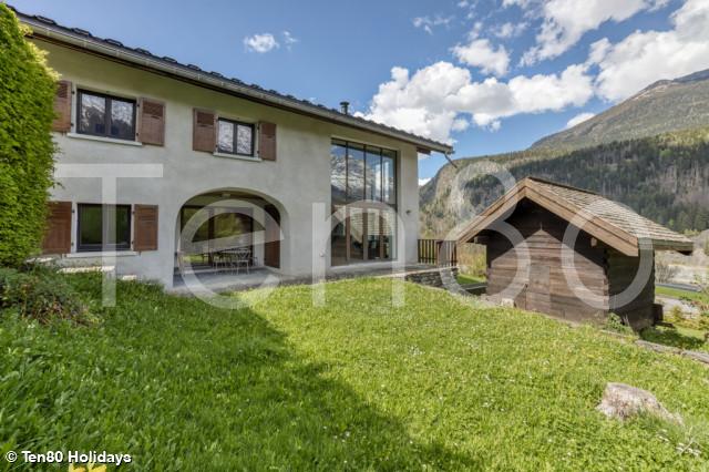 Chalet Grelettes Ten80 Holidays 