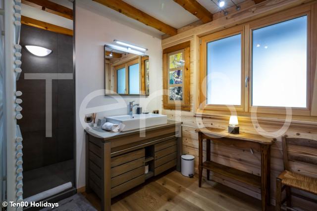 Chalet Paradis Blanc_Ten80 Holidays 